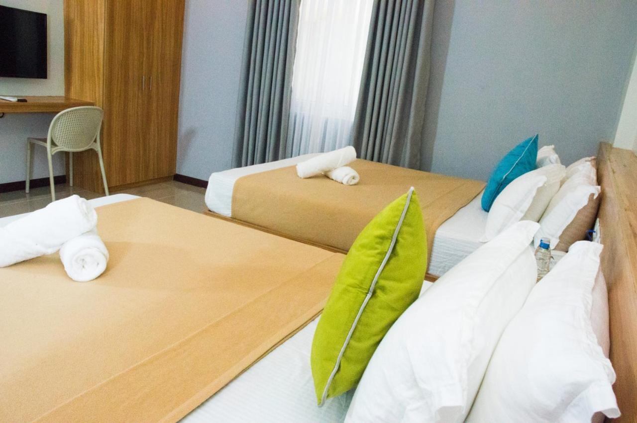 Elti Suites By Bluebookers Angeles Kültér fotó