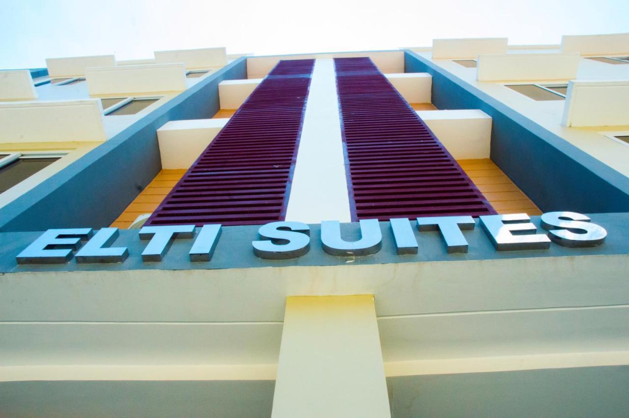Elti Suites By Bluebookers Angeles Kültér fotó