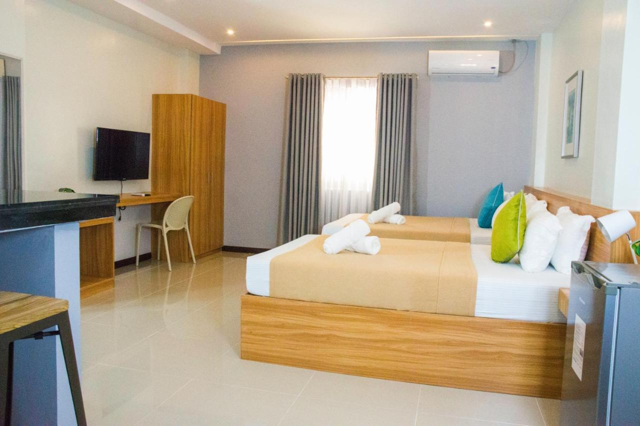 Elti Suites By Bluebookers Angeles Kültér fotó